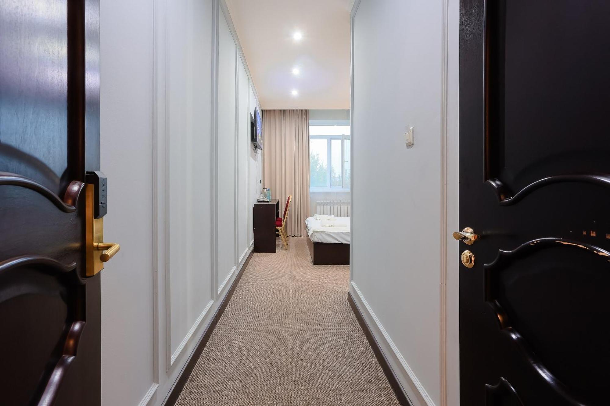 Hotel Vivaldis 알마티 외부 사진