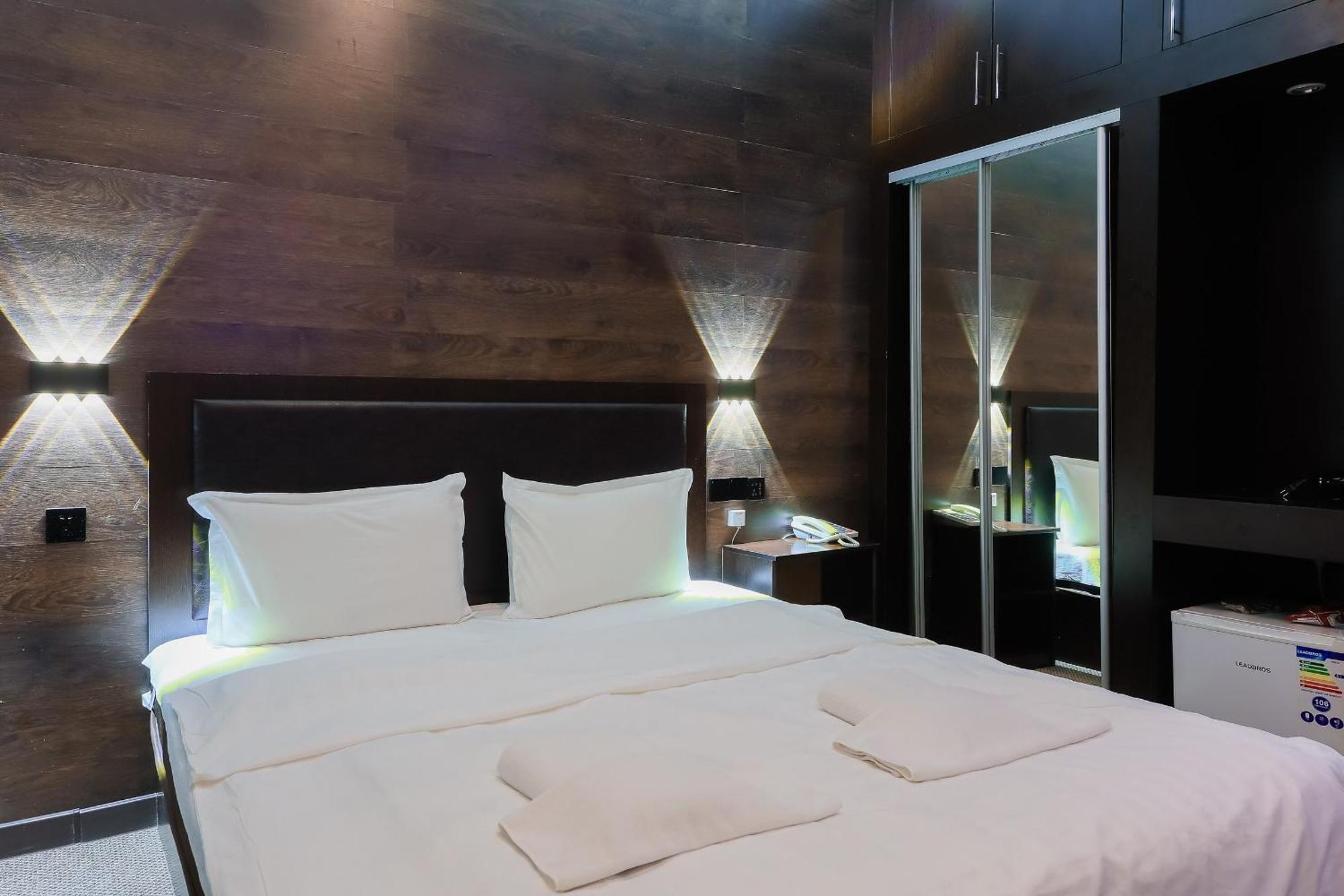 Hotel Vivaldis 알마티 외부 사진